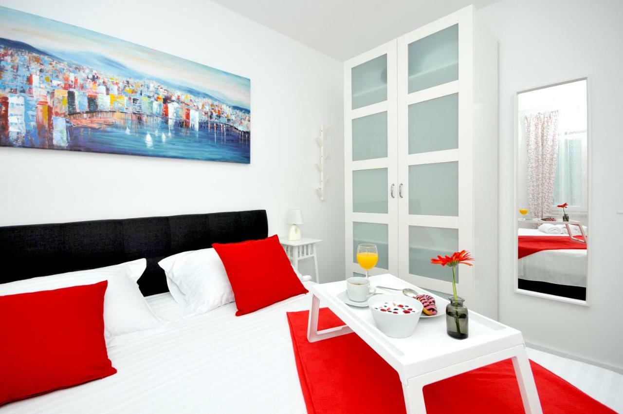 Apartmani Olive Trogir Ngoại thất bức ảnh