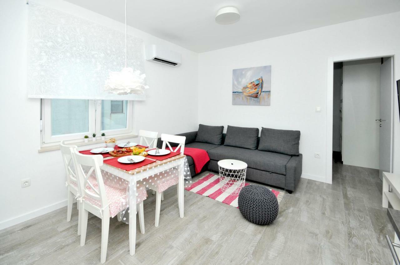 Apartmani Olive Trogir Ngoại thất bức ảnh