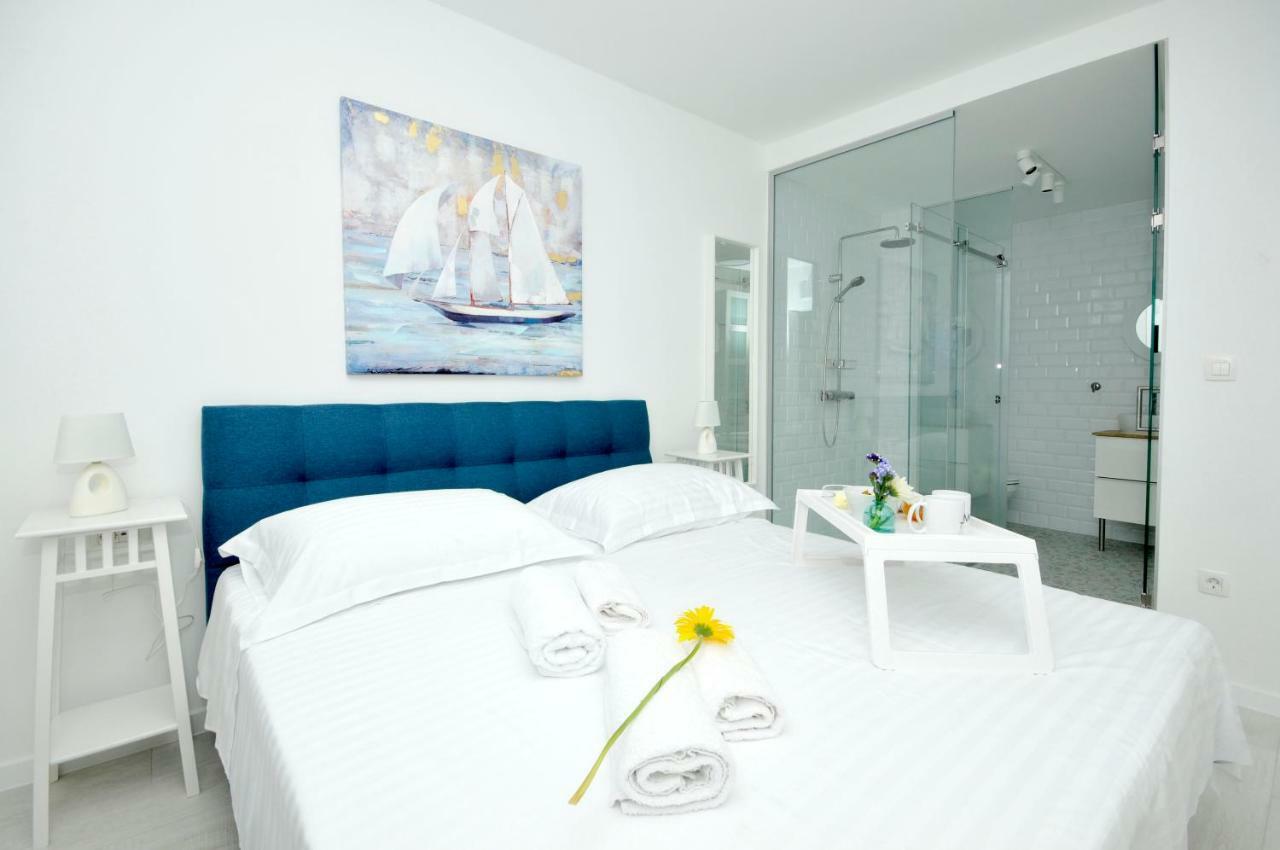 Apartmani Olive Trogir Ngoại thất bức ảnh